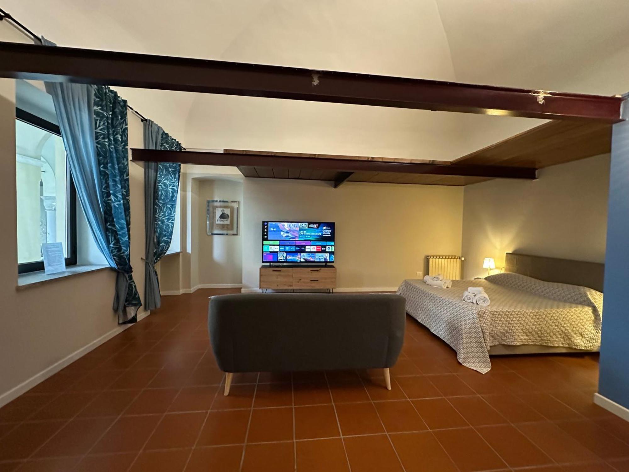 Center One By Cinelli Apartment فيرتشيلي المظهر الخارجي الصورة